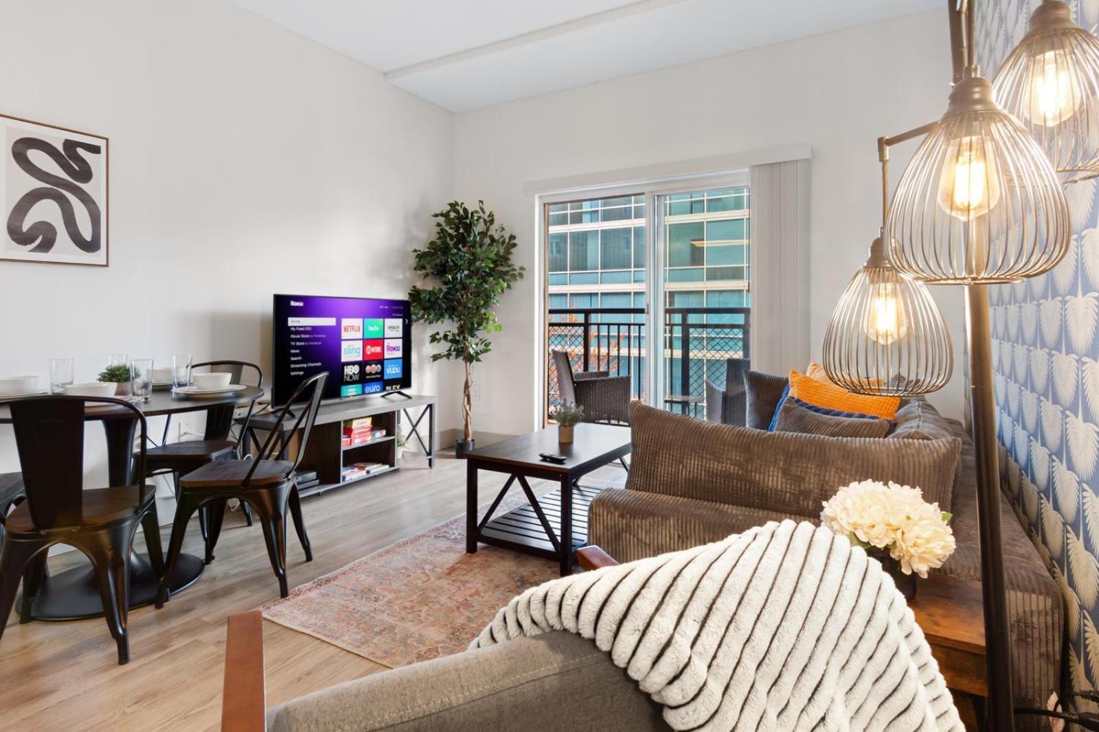 Apartamento The Panther - Luxury 3br - Free Parking - Views - Stadium - Gym Charlotte