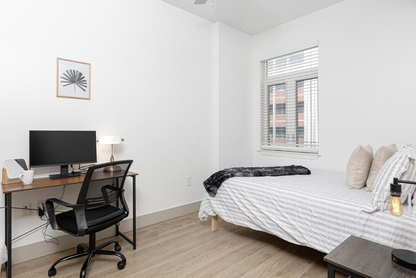 Apartamento The Panther - Luxury 3br - Free Parking - Views - Stadium - Gym